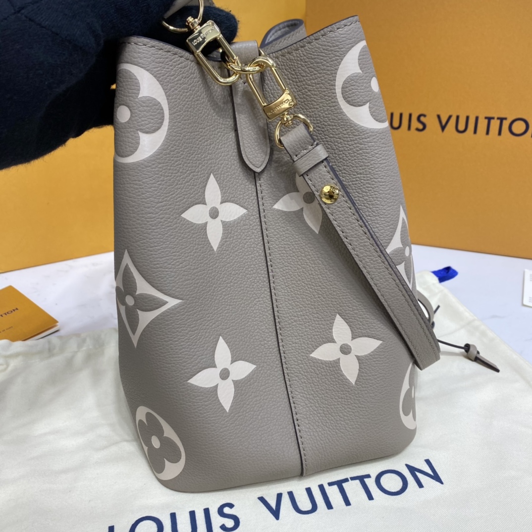 Louis Vuitton NEONOE MM Bucket Bag Grained Leather M45555 Dove/Cream